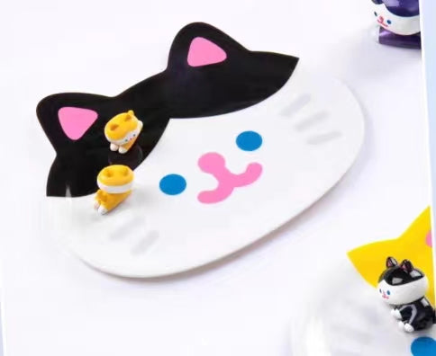 RiCO Shaped Storage Plate doll