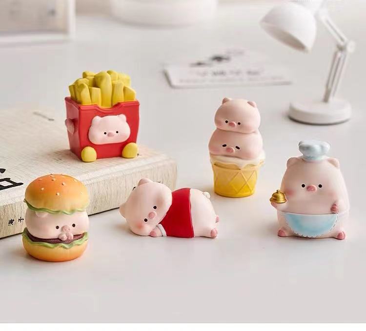 New Pig Burger Restaurant doll mystery box