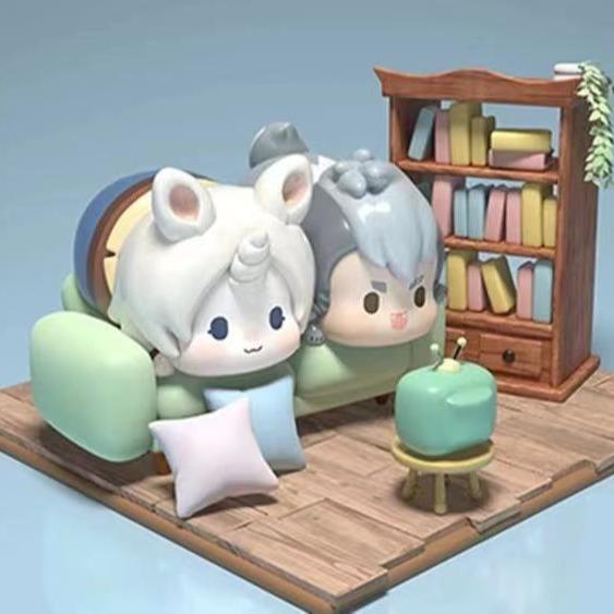 Halloween Street mini doll mystery box