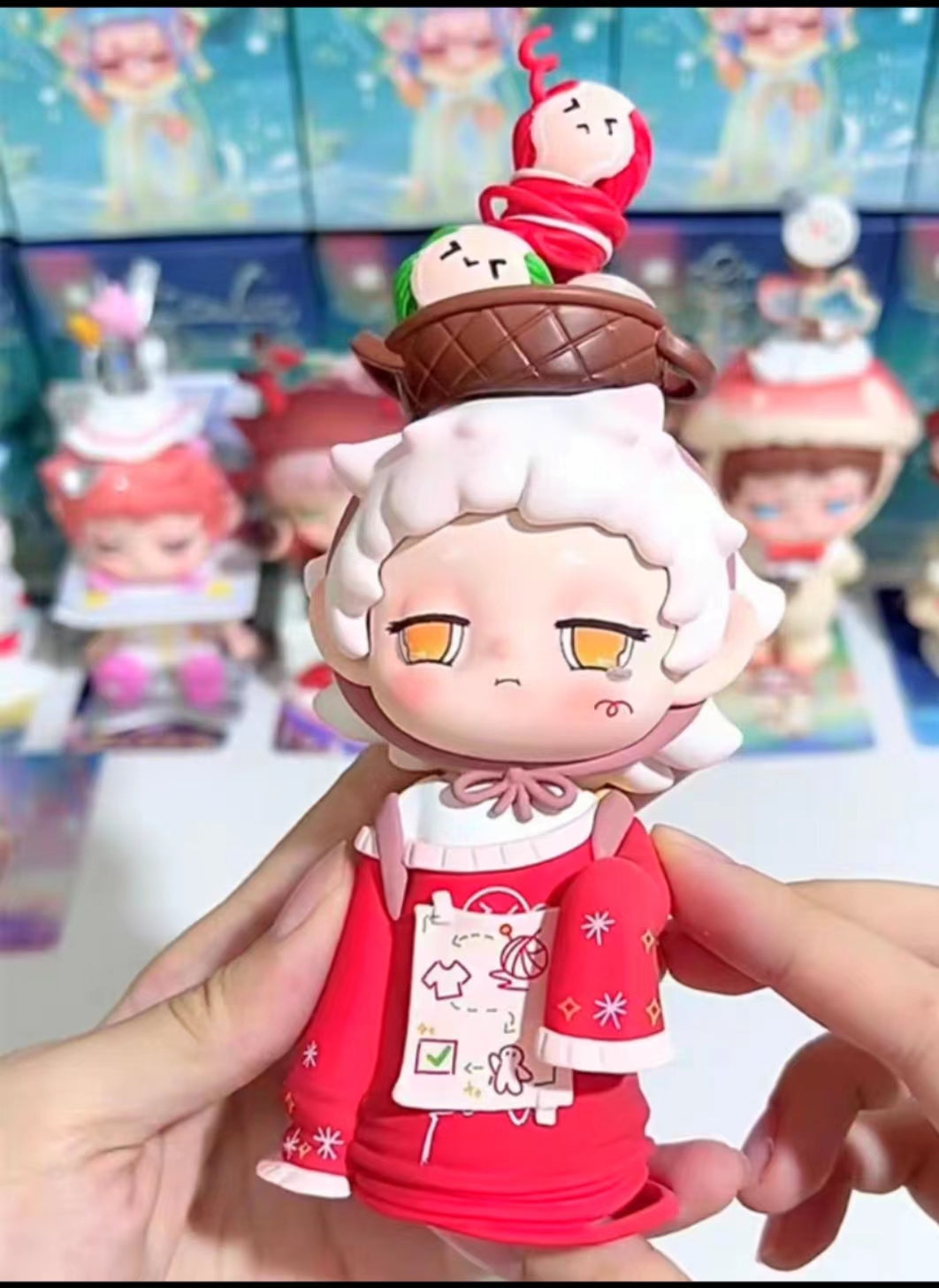 FAYA Snowland Twelve Starry Nights doll mystery box