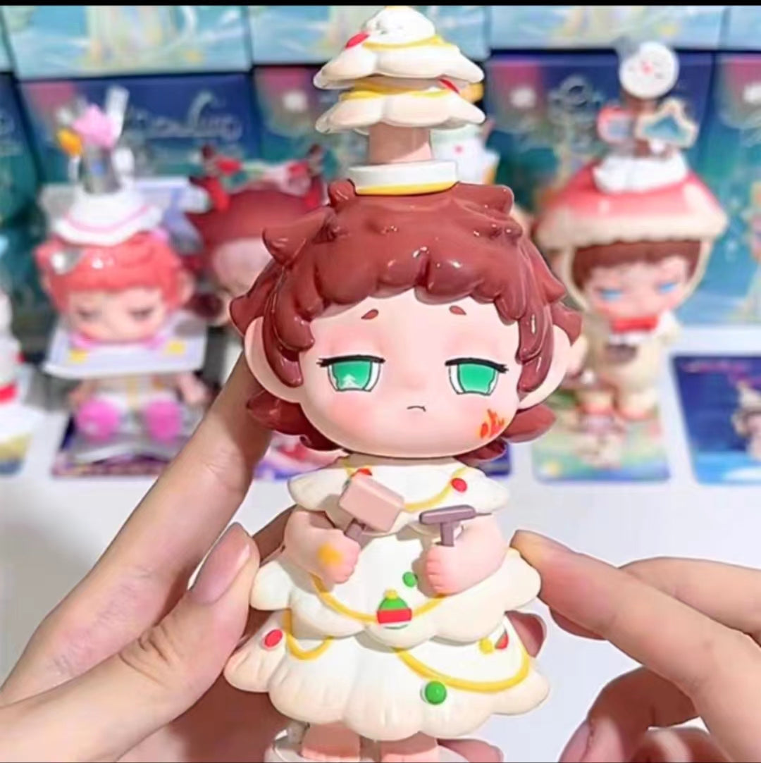 FAYA Snowland Twelve Starry Nights doll mystery box